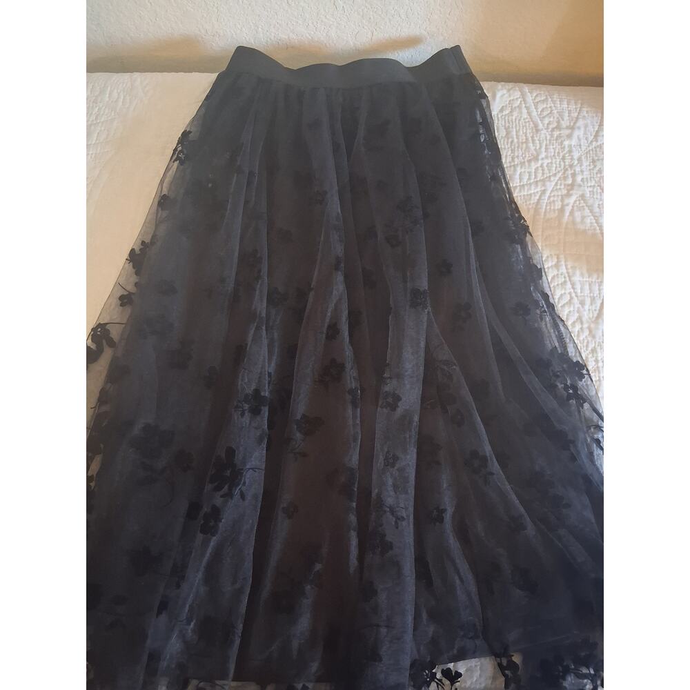 black tulle mid-length skirt from the brand Ultra Pink Size S